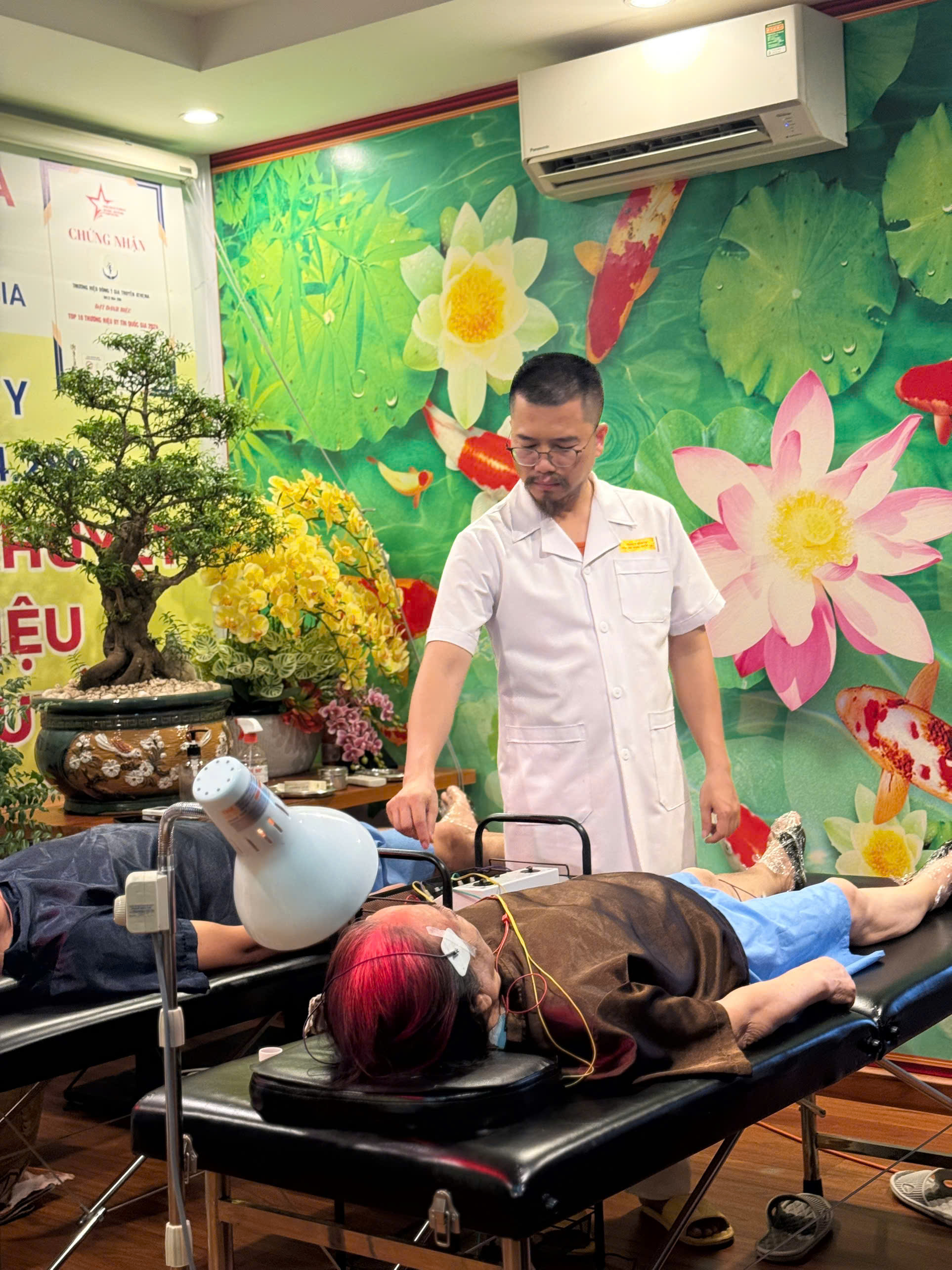 CHÂM CỨU CHỮA ĐAU CỔ VAI GÁY CHO DÂN VĂN PHÒNG: GIẢI PHÁP TRỊ LIỆU TẬN GỐC KHÔNG DÙNG THUỐC